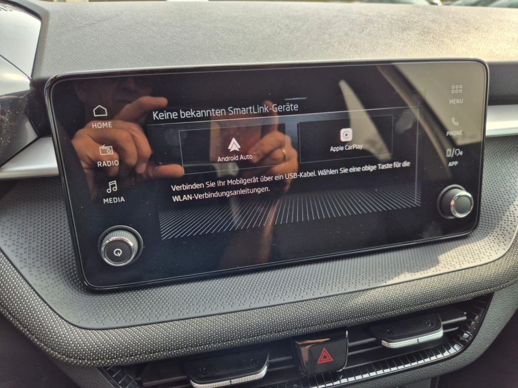 SKODA Fabia 1.0 Gasoline 95hp - ref: 7-57170 - Photo 17