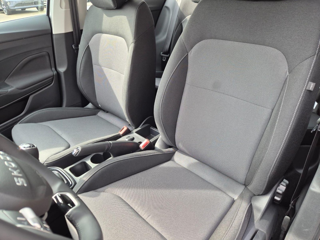 SKODA Fabia 1.0 Gasoline 95hp - ref: 7-57171 - Photo 11