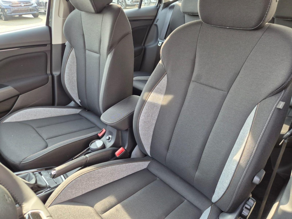 SKODA Kamiq 1.0 Gasoline 116hp DSG - ref: 7-57235 - Photo 13