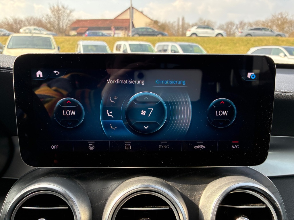 MERCEDES GLC AMG-Line 300 4Matic - ref: 7-57517 - Photo 9