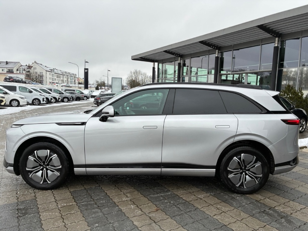 XPENG G9 Standart Range 78,2 kWh G9 Standart Range 78,2 kWh - ref: 7-57521 - Photo 3