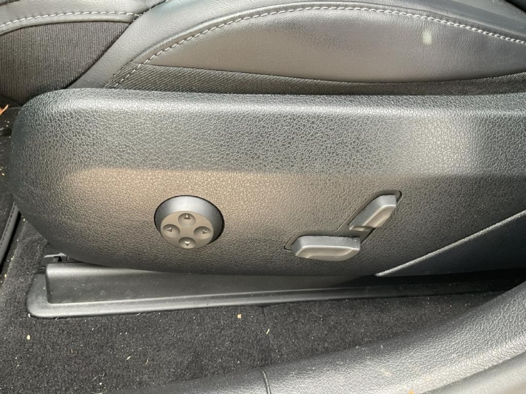 MERCEDES GLC AMG-Line 300 4Matic - ref: 7-57523 - Photo 15