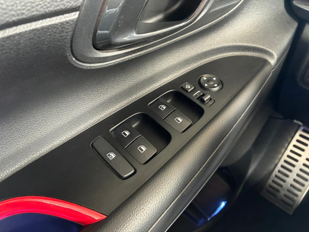 HYUNDAI i20 1.2 MPI N-Line - ref: 7-57857 - Photo 20