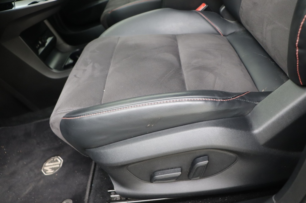 MG MG4 Luxury X-Power 64 kWh 6AT AWD - ref: 7-57912 - Photo 14