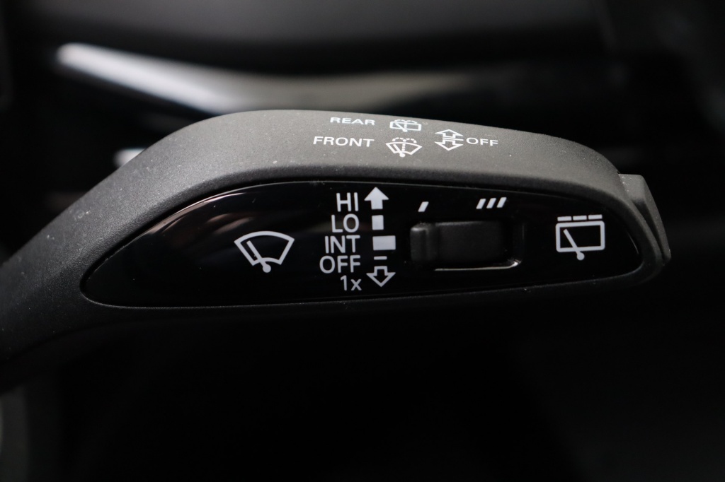 MG MG4 Luxury X-Power 64 kWh 6AT AWD - ref: 7-57912 - Photo 19