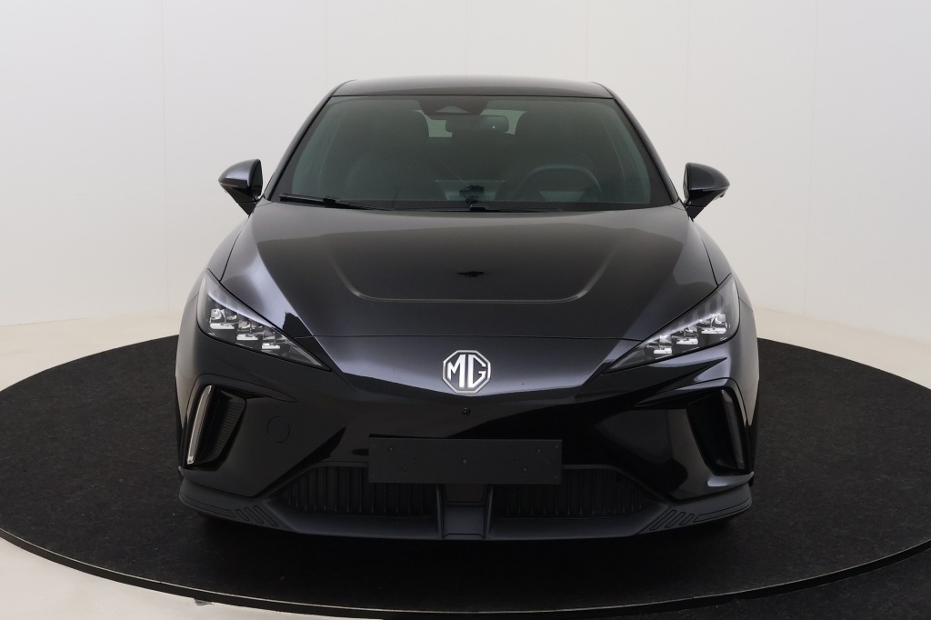 MG MG4 Luxury X-Power 64 kWh 6AT AWD - ref: 7-57912 - Photo 2