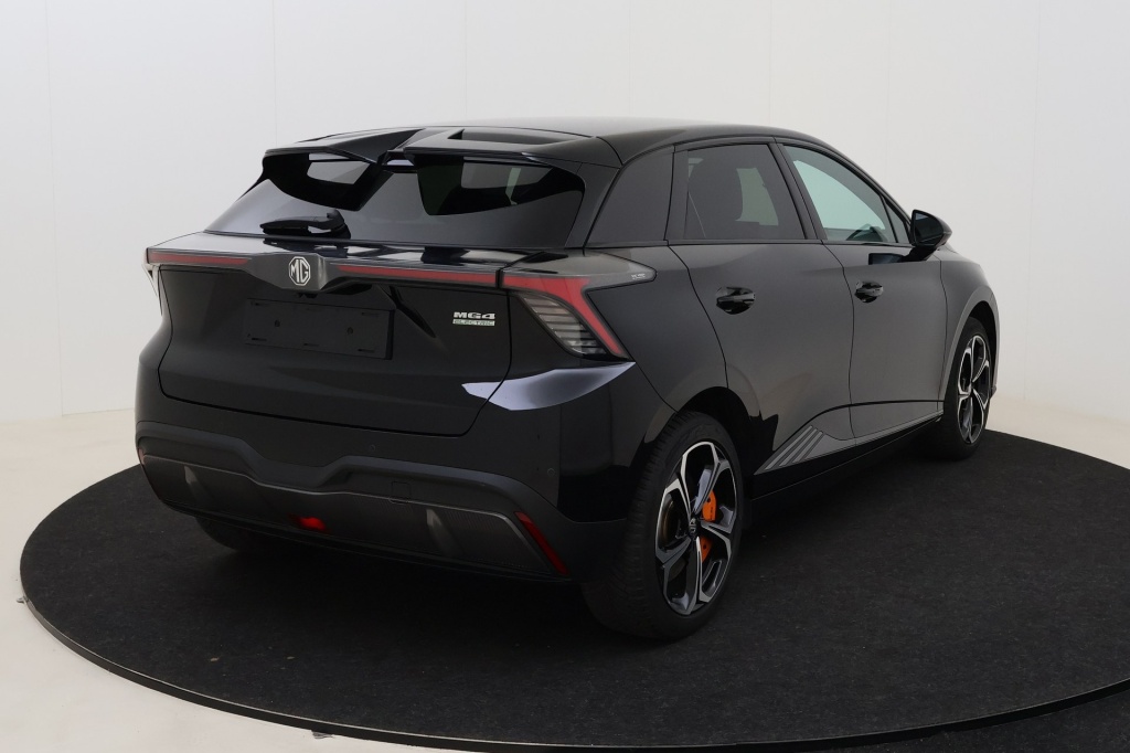 MG MG4 Luxury X-Power 64 kWh 6AT AWD - ref: 7-57912 - Photo 6