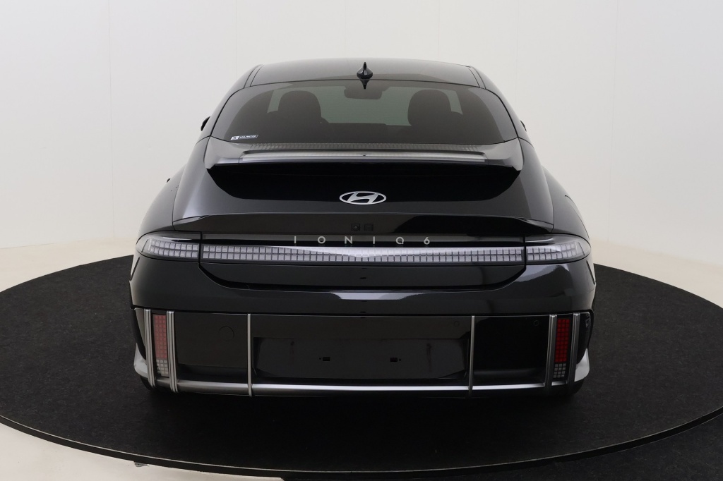 HYUNDAI Ioniq Balance Vision 77 kWh 225hp RWD - ref: 7-57919 - Photo 7