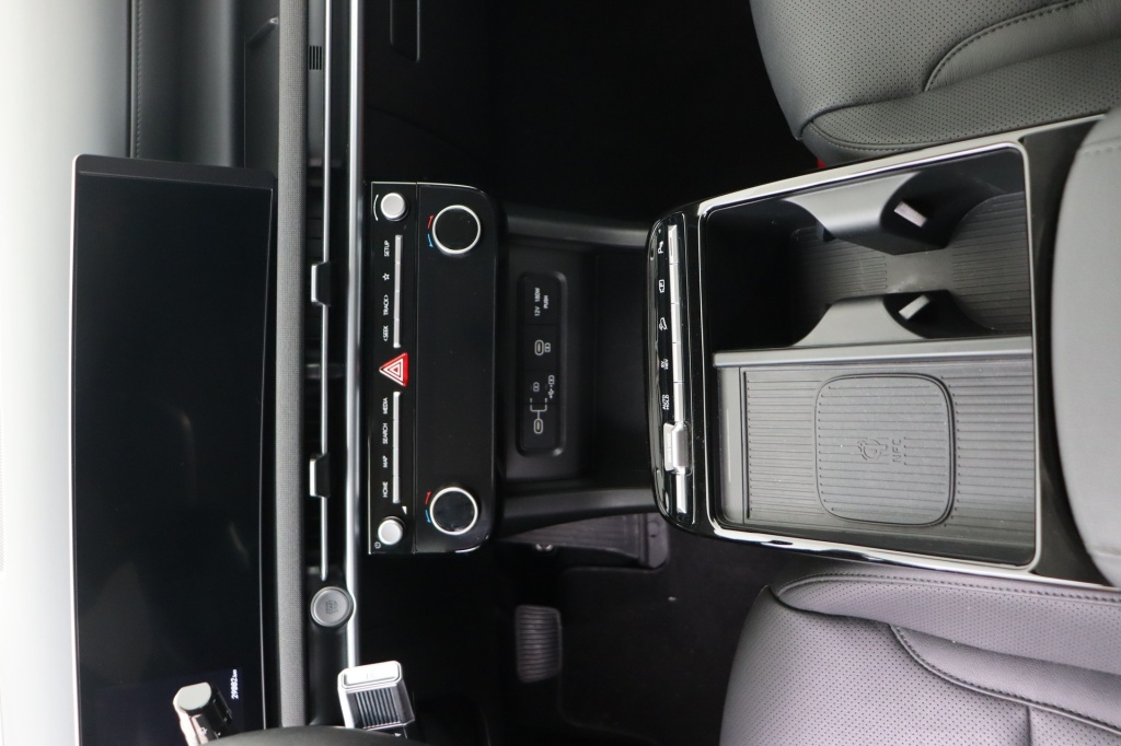 HYUNDAI Tucson Shine Sensation PHEV 1.6 T-GDI 6AT - ref: 7-57921 - Photo 12