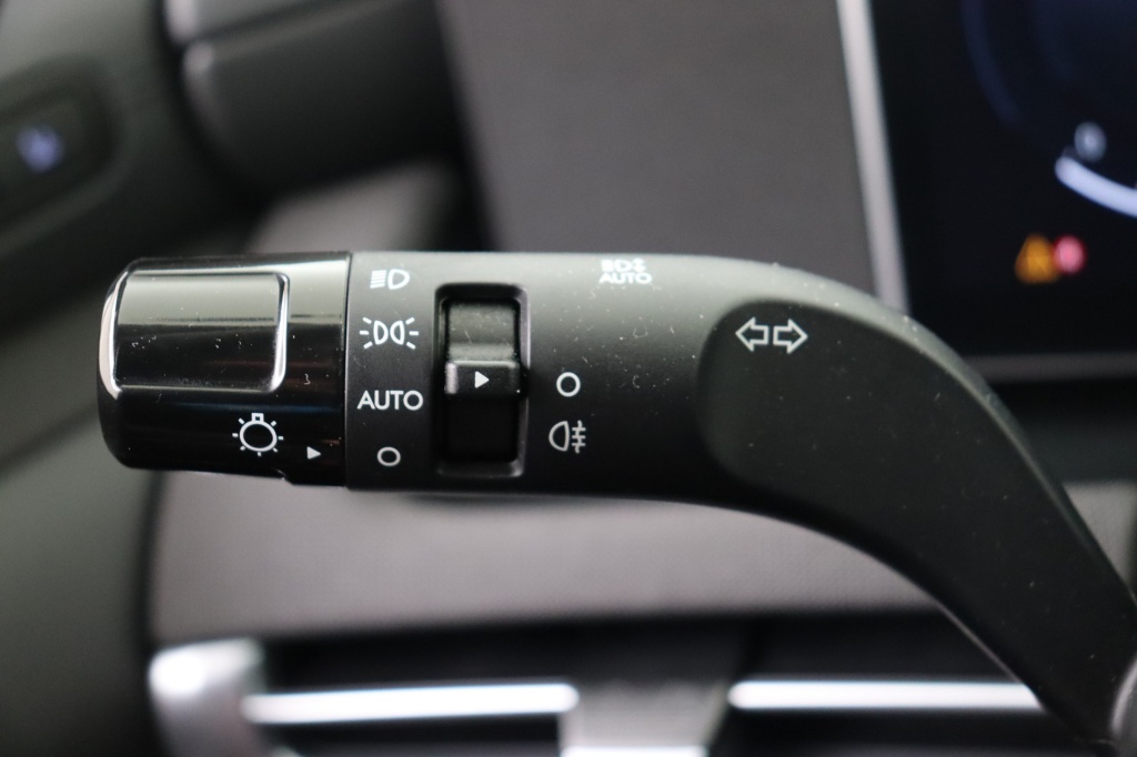 HYUNDAI Tucson Shine Sensation PHEV 1.6 T-GDI 6AT - ref: 7-57921 - Photo 20