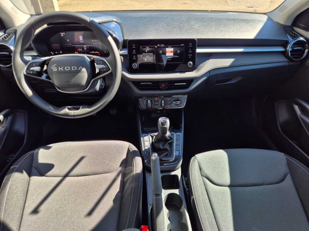 SKODA Fabia 1.0 Gasoline 95hp - ref: 7-58787 - Photo 10