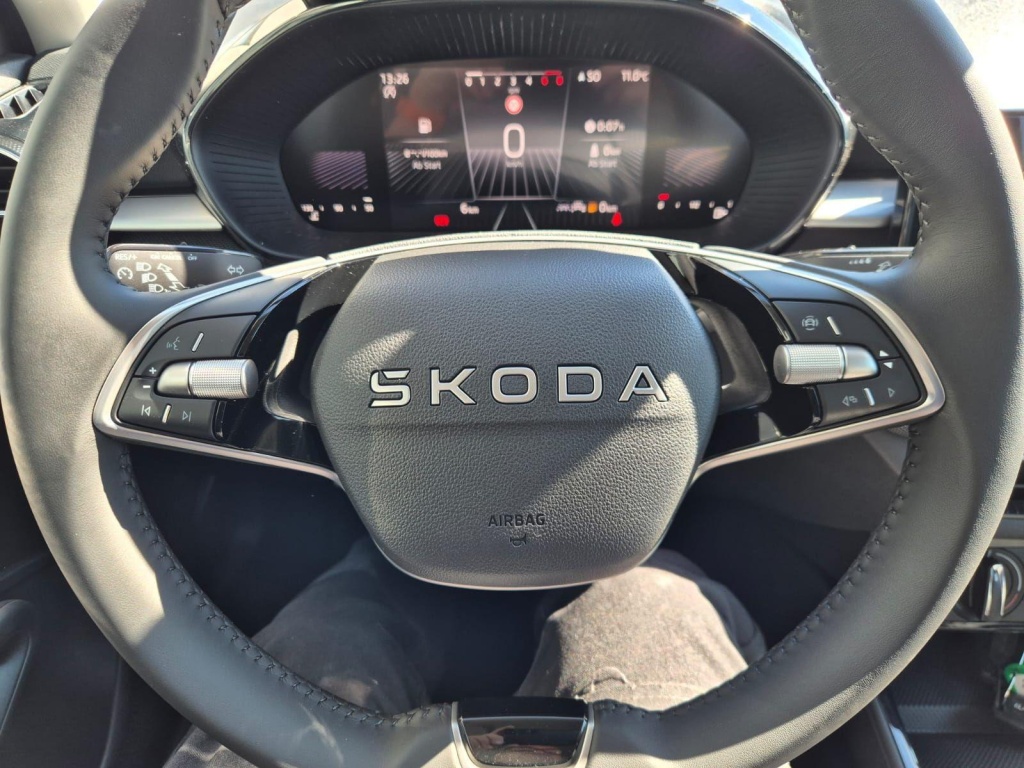 SKODA Fabia 1.0 Gasoline 95hp - ref: 7-58787 - Photo 15