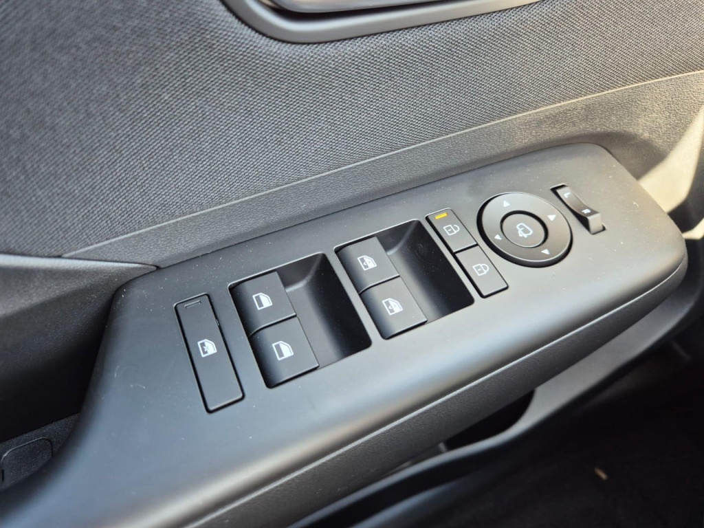 HYUNDAI Kona 1.6 Gasoline 150hp - ref: 7-59036 - Photo 13