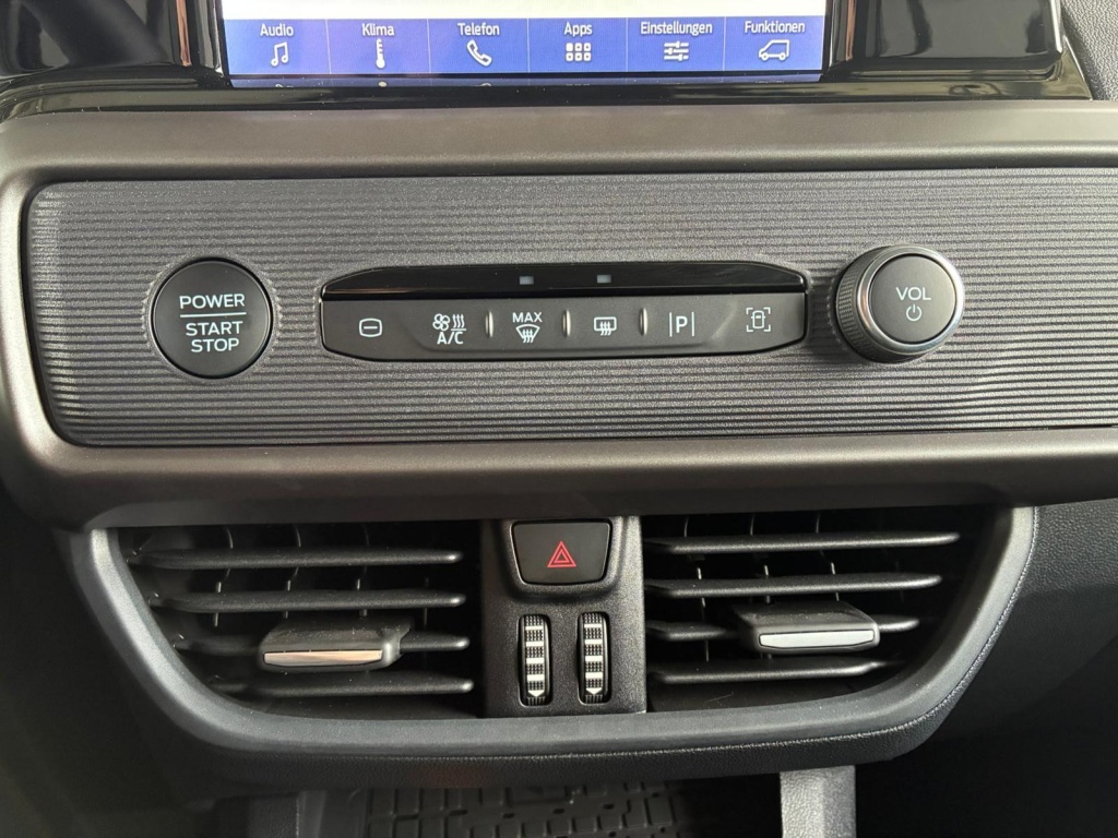 FORD Tourneo Ford Titanium 1,0 Ecoboost AT - ref: 7-59042 - Photo 20