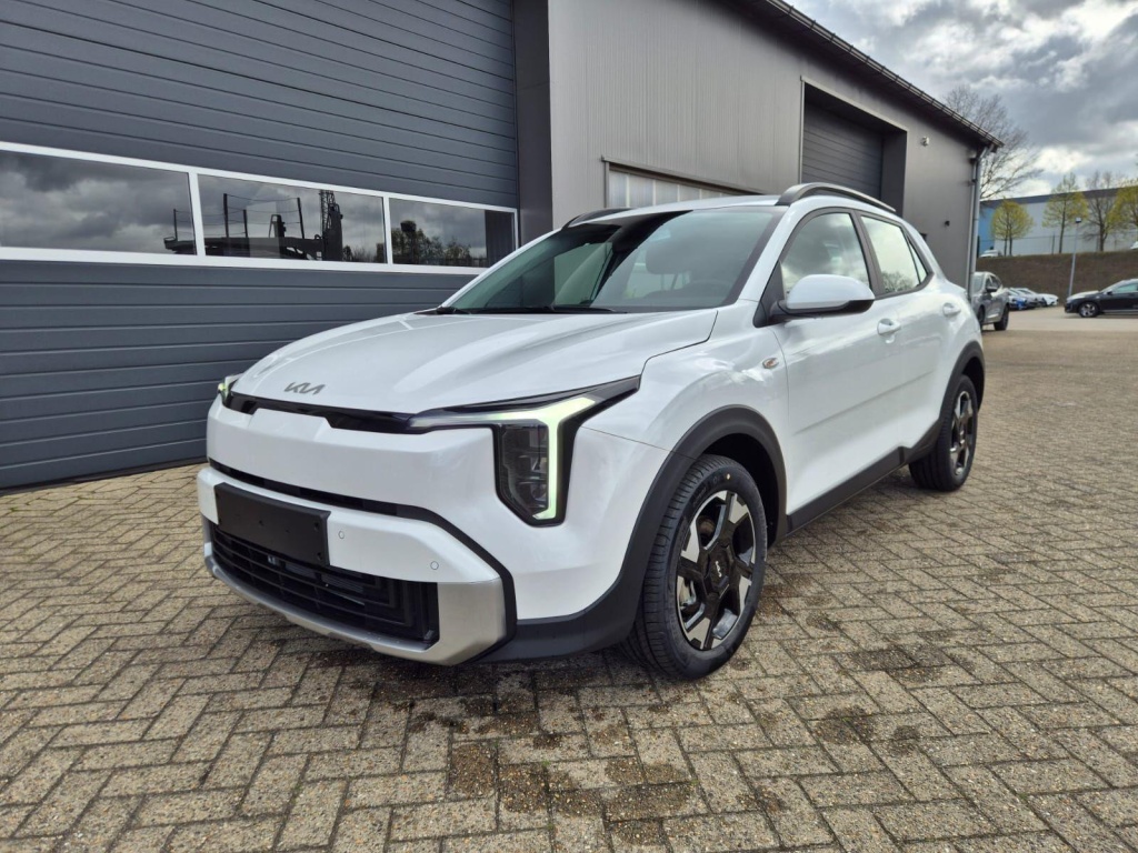 KIA Stonic Vision 1.0 Gasoline 101hp - ref: 7-59051 - Photo 1