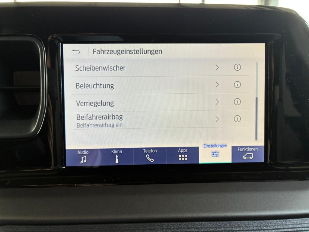 FORD Tourneo Titanium 1.0L Ecoboost - ref: 7-59116 - Photo 20