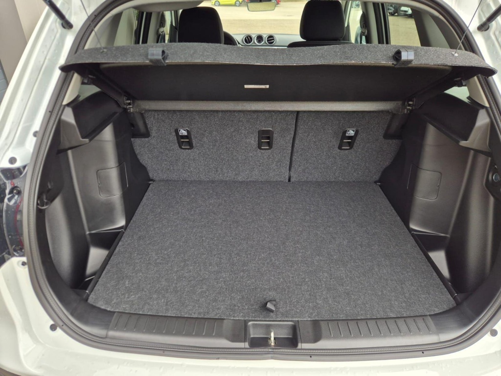 SUZUKI Vitara Comfort+ 1.4 Gasoline 110hp 4x4 - ref: 7-59281 - Photo 9