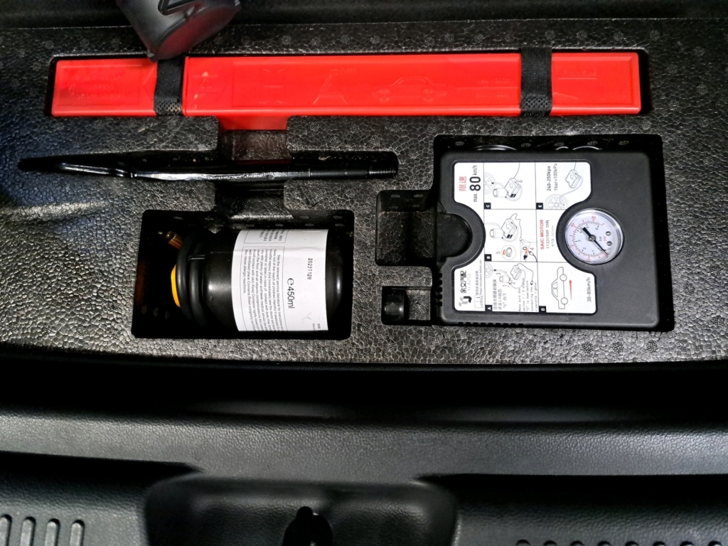 MG MG4 Trophy Ext Range 77 kWh 245 hp - ref: 7-59486 - Photo 9