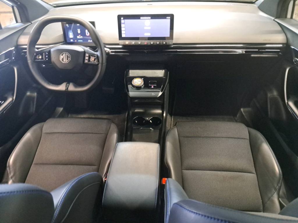 MG MG4 Trophy Ext Range 77 kWh 245 hp - ref: 7-59490 - Photo 4