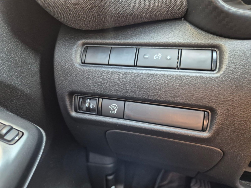 NISSAN Juke 1.0 Gasoline 114hp - ref: 7-59819 - Photo 14