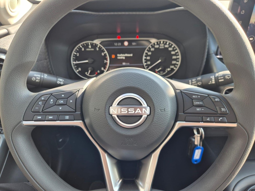 NISSAN Juke 1.0 Gasoline 114hp - ref: 7-59826 - Photo 15