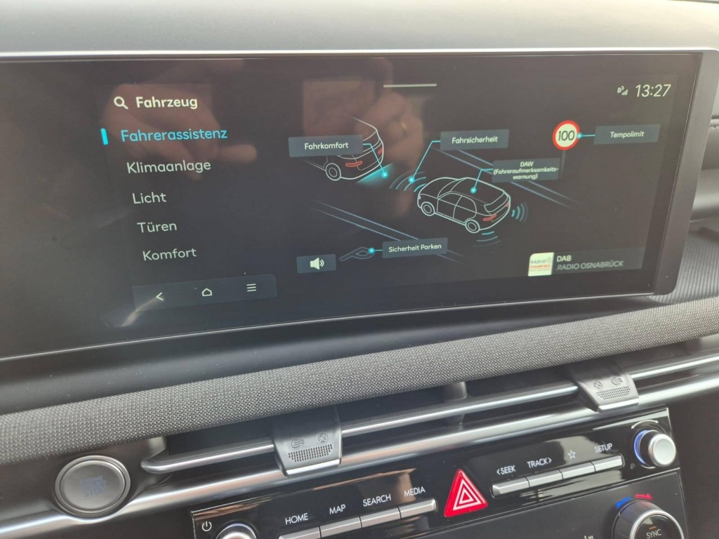 HYUNDAI Tucson 1.6 Gasoline 150hp - ref: 7-59971 - Photo 19