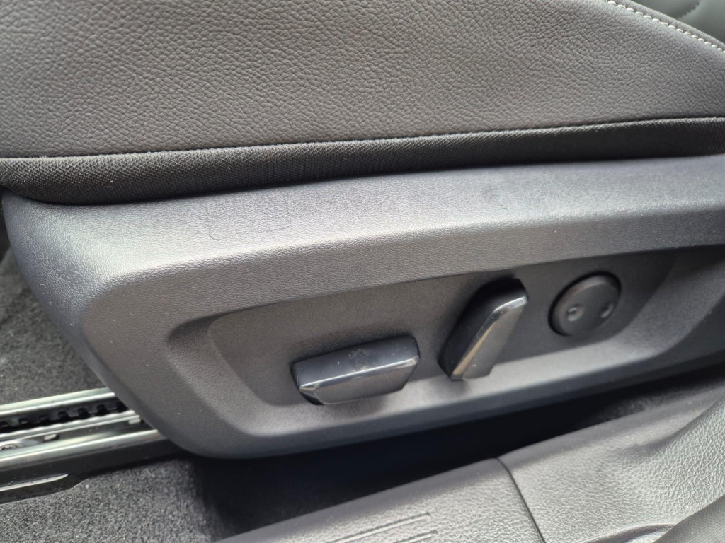 NISSAN Qashqai 1.3 Gasoline 158hp - ref: 7-60010 - Photo 16