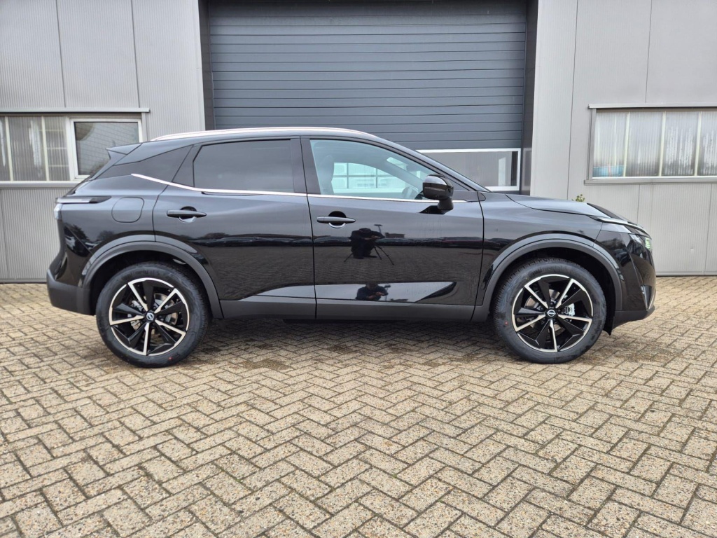 NISSAN Qashqai 1.3 Gasoline 158hp - ref: 7-60015 - Photo 4