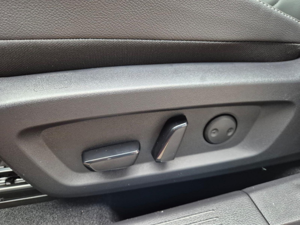 NISSAN Qashqai 1.3 Gasoline 158hp - ref: 7-60017 - Photo 16