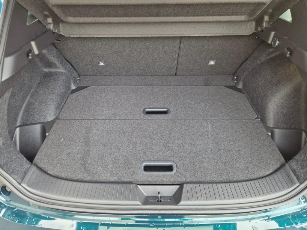 NISSAN Qashqai 1.3 Gasoline 158hp - ref: 7-60018 - Photo 11