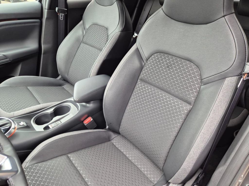 NISSAN Juke 1.0 Gasoline 114hp - ref: 7-60020 - Photo 12