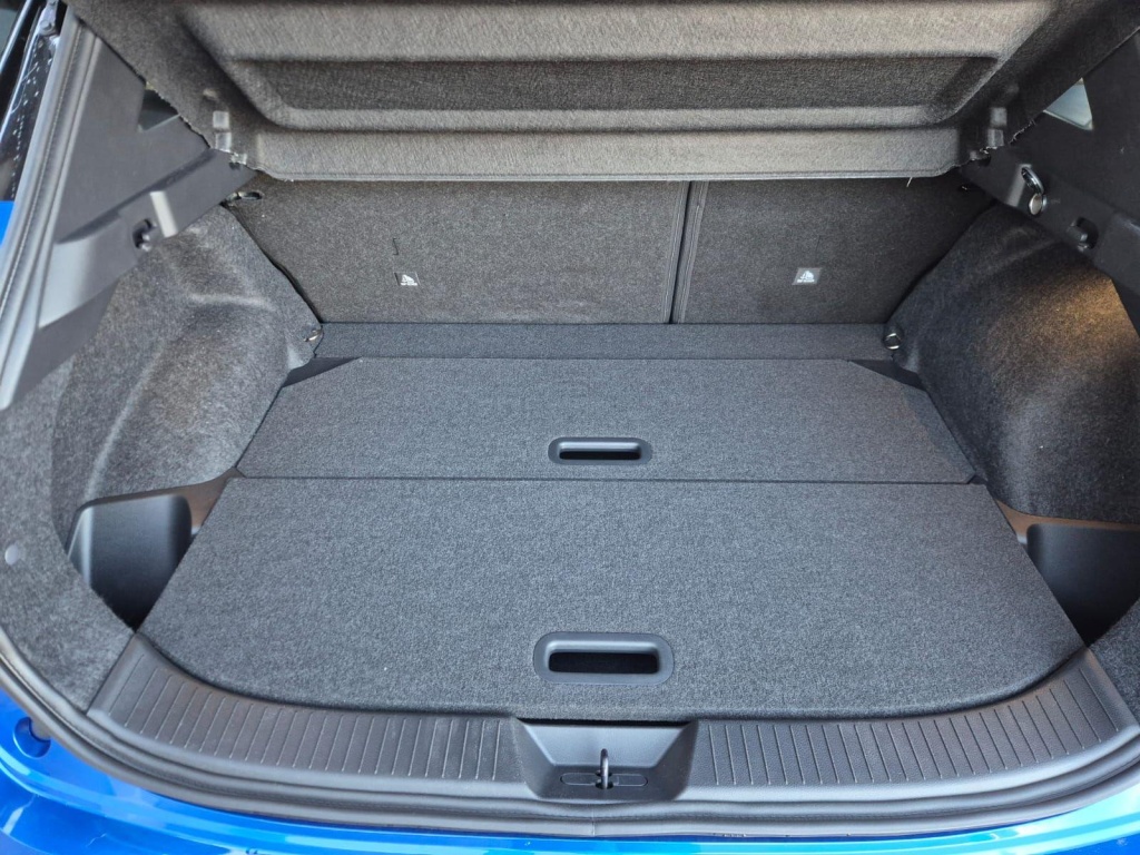 NISSAN Qashqai 1.3 Gasoline 158hp - ref: 7-60027 - Photo 11