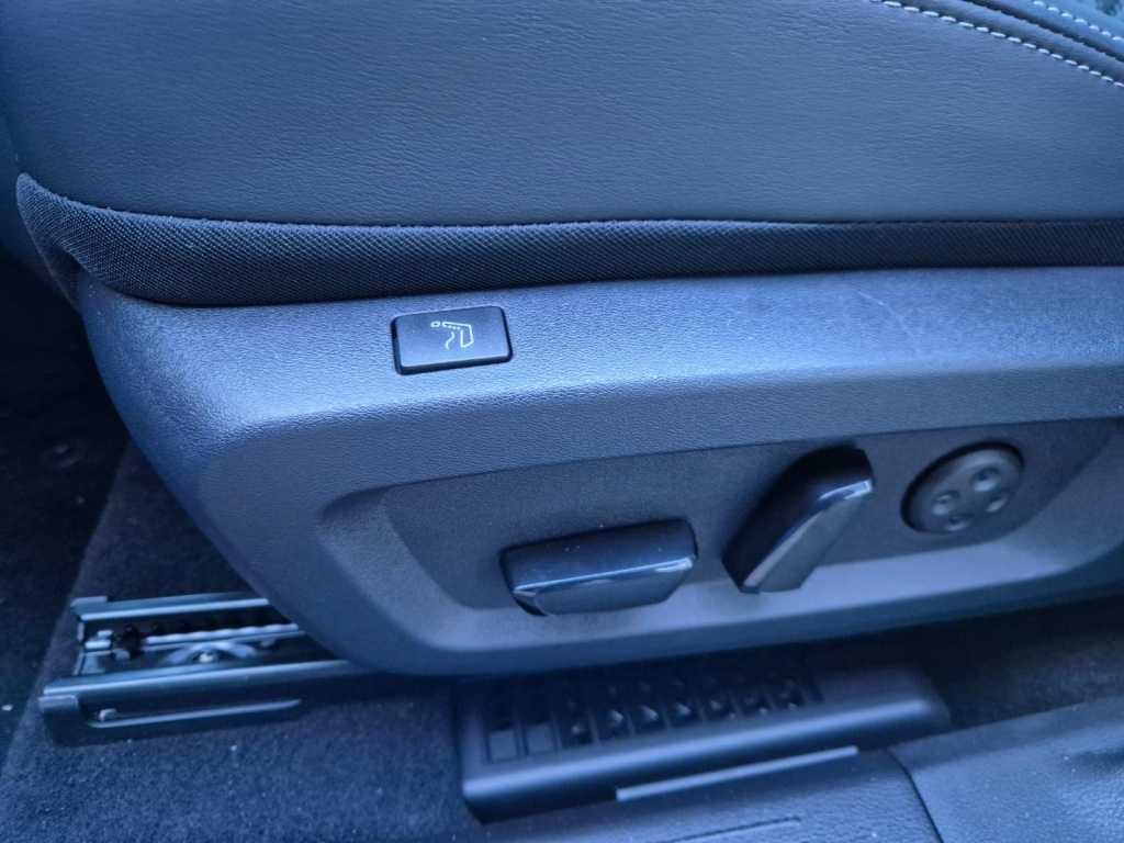 NISSAN Qashqai 1.3 Gasoline 158hp - ref: 7-60027 - Photo 16