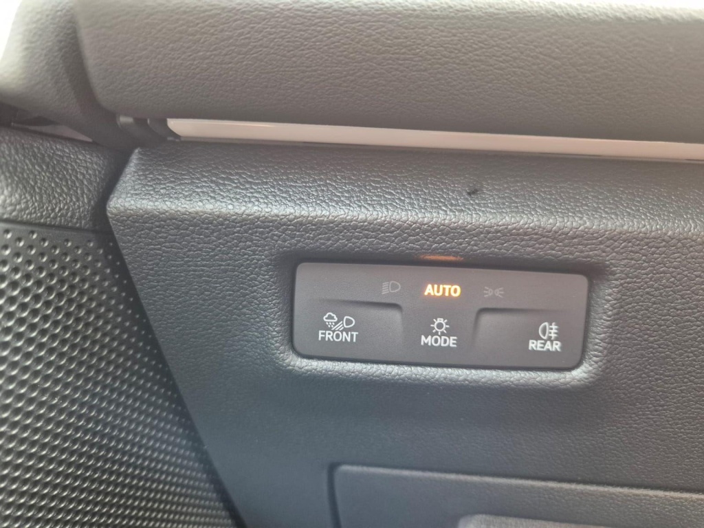 VOLKSWAGEN Tiguan 1.5 Hybrid 204hp - ref: 7-60028 - Photo 16