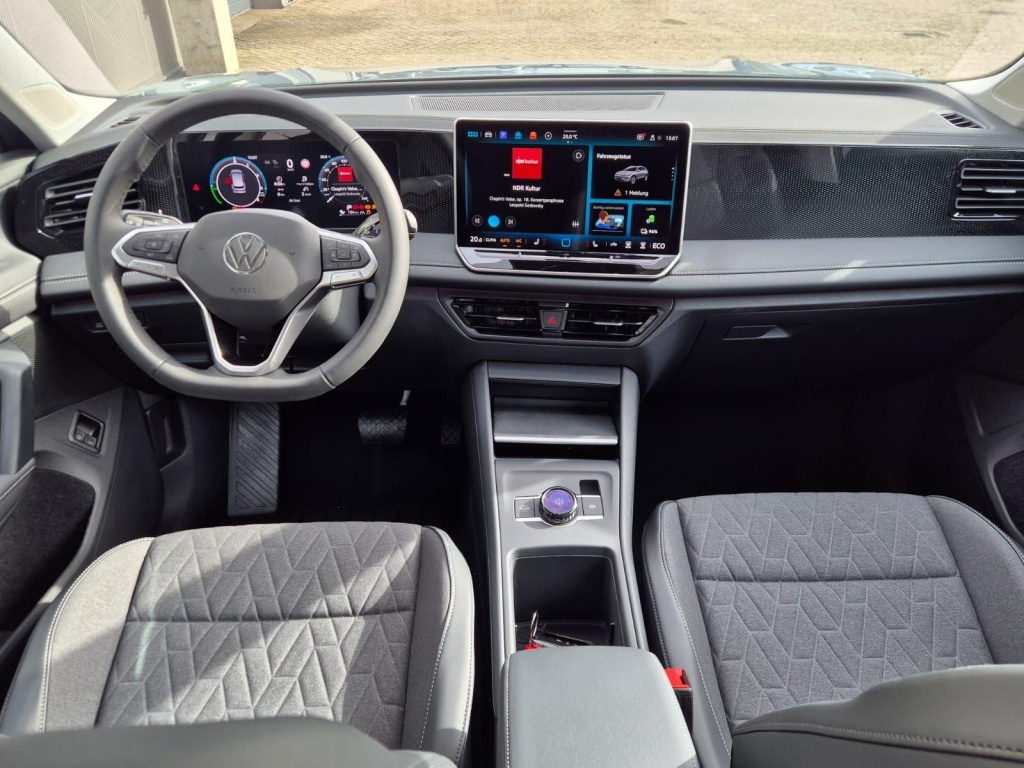 VOLKSWAGEN Tiguan 1.5 Hybrid 204hp - ref: 7-60029 - Photo 11