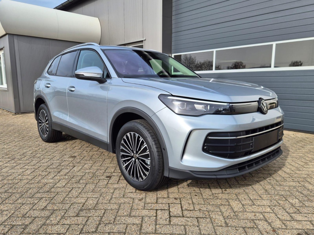 VOLKSWAGEN Tiguan 1.5 Hybrid 204hp - ref: 7-60029 - Photo 7