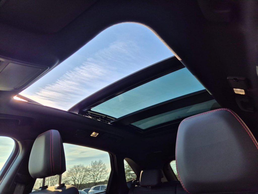 FORD Kuga ST-Line 2.5 Hybrid 242hp - ref: 7-60060 - Photo 10