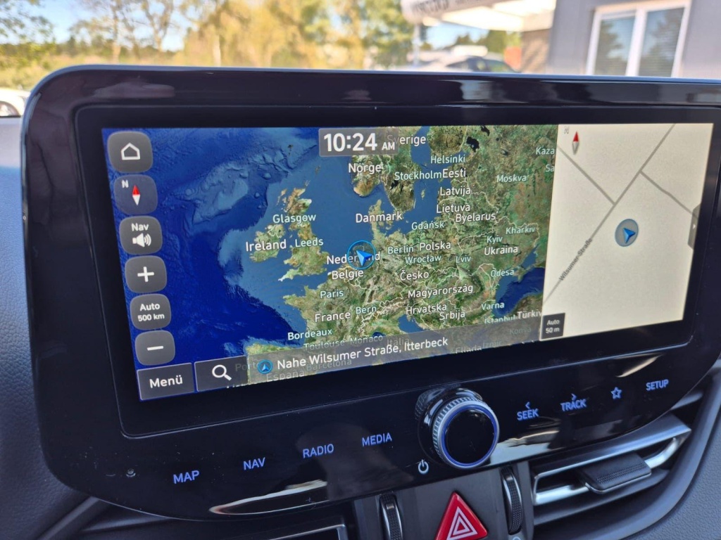 HYUNDAI i30 1.6 Gasoline 150hp - ref: 7-60190 - Photo 18