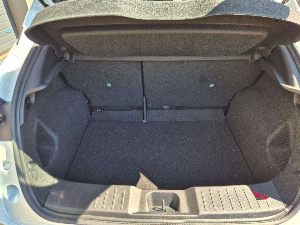 NISSAN Juke 1.0 Gasoline 114hp - ref: 7-60206 - Photo 9