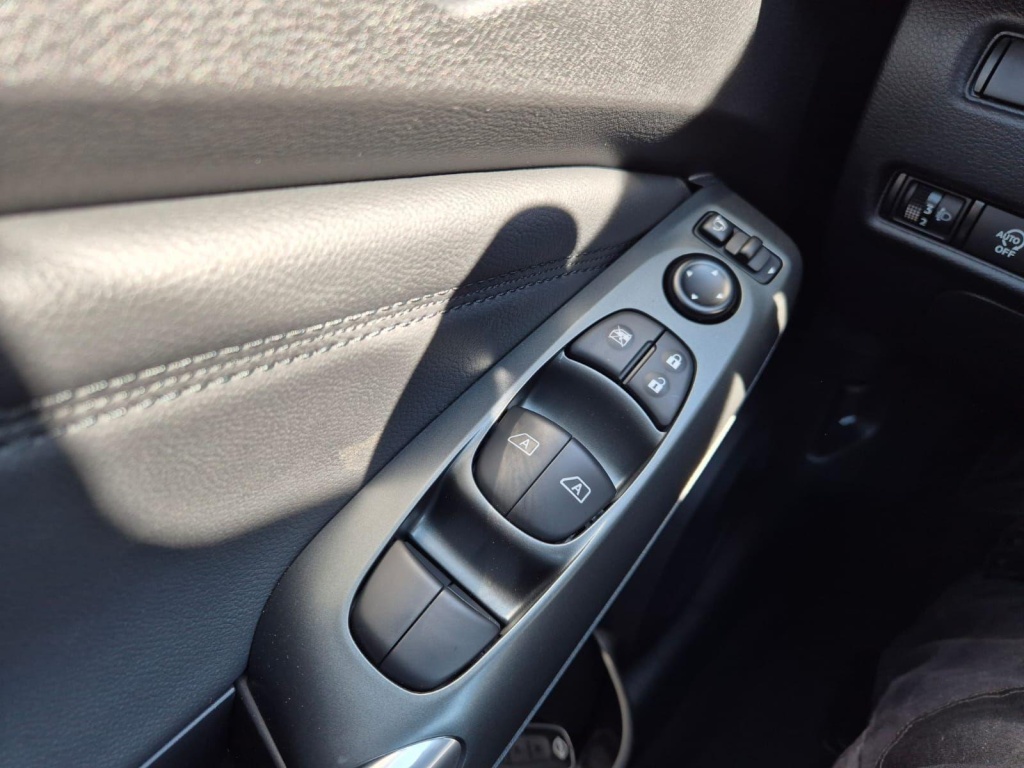 NISSAN Juke 1.0 Gasoline 114hp - ref: 7-60209 - Photo 13