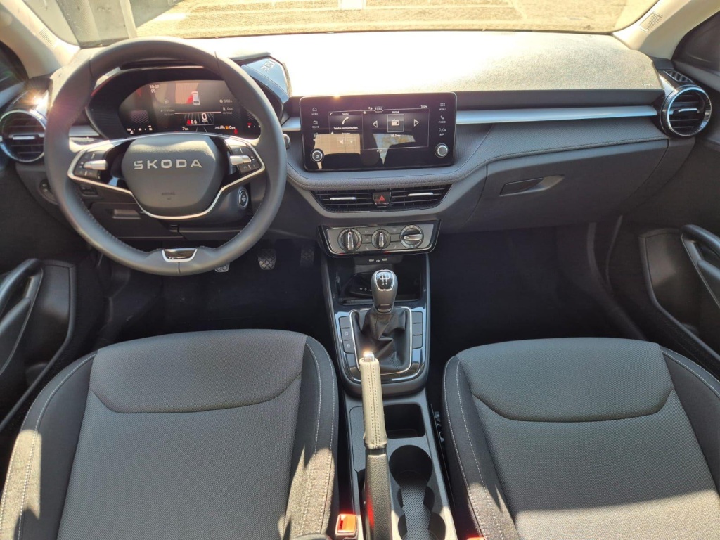 SKODA Fabia 1.0 Gasoline 95hp - ref: 7-60320 - Photo 10