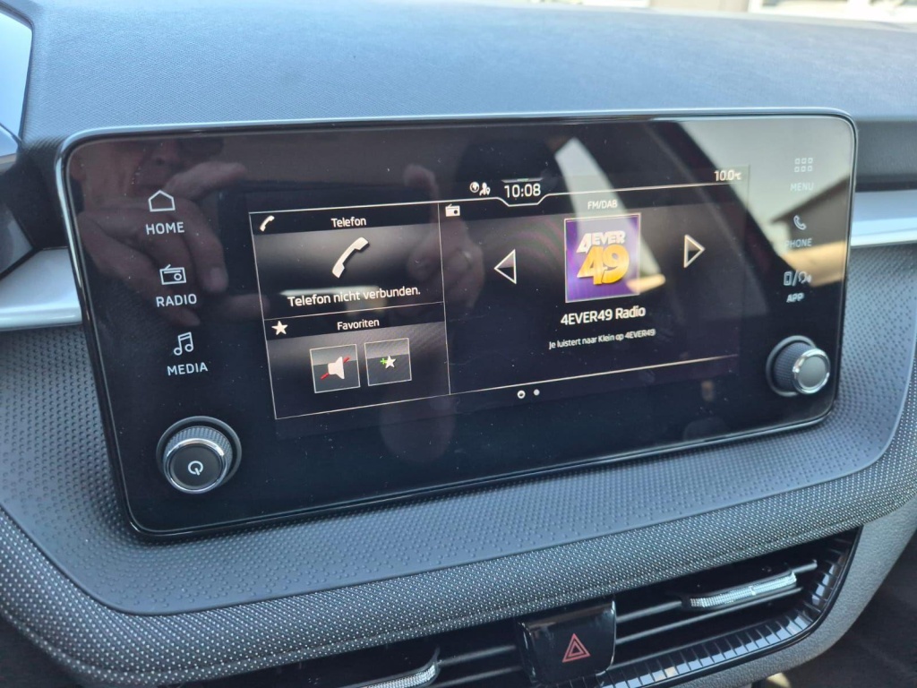 SKODA Fabia 1.0 Gasoline 95hp - ref: 7-60320 - Photo 17