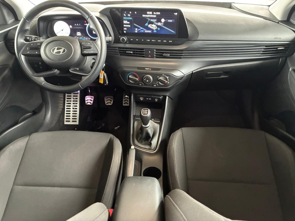 HYUNDAI Bayon Comfort 1.2 GDI 79 PS 5MT - ref: 7-60355 - Photo 7