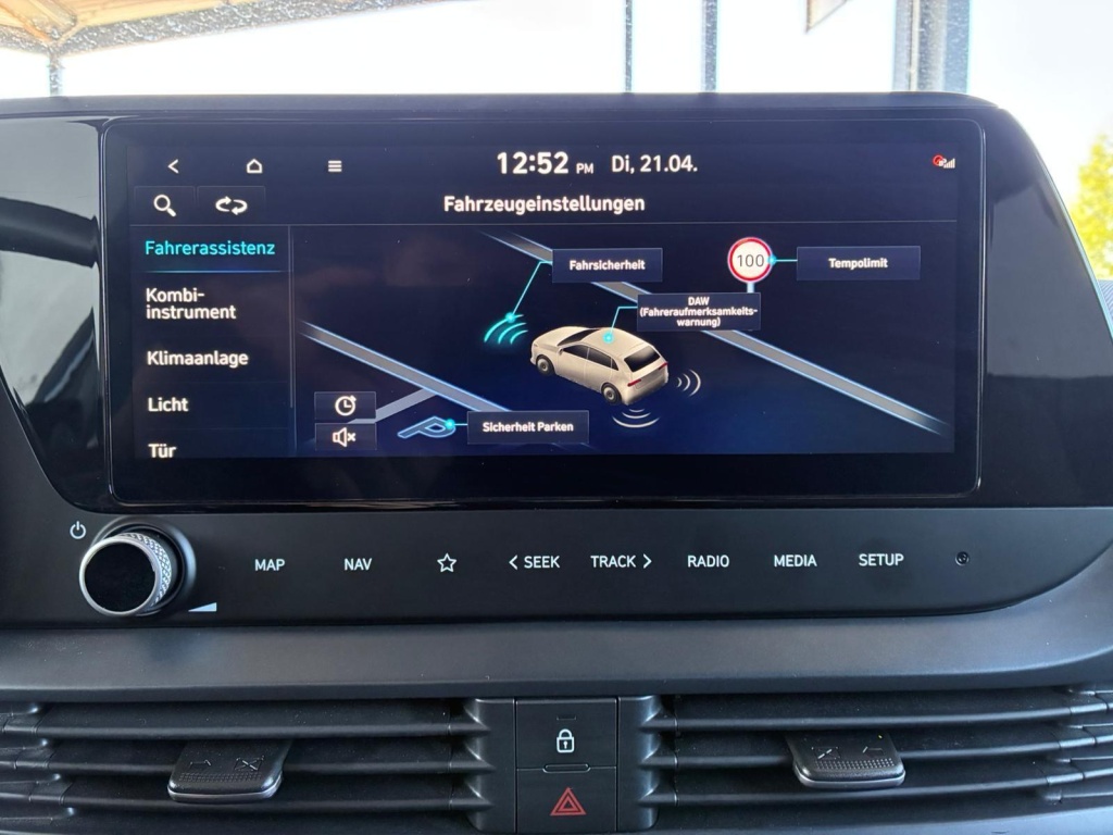 HYUNDAI Bayon Comfort 1.2 GDI 79 PS - ref: 7-60366 - Photo 17