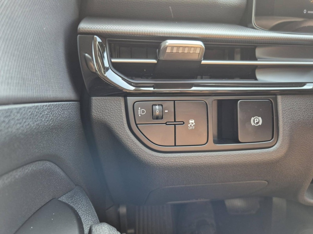 KIA Sportage Vision 1.6 Gasoline 150hp - ref: 7-60512 - Photo 11