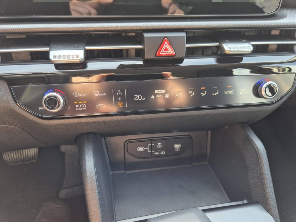 KIA Sportage Vision 1.6 Gasoline 150hp - ref: 7-60512 - Photo 15