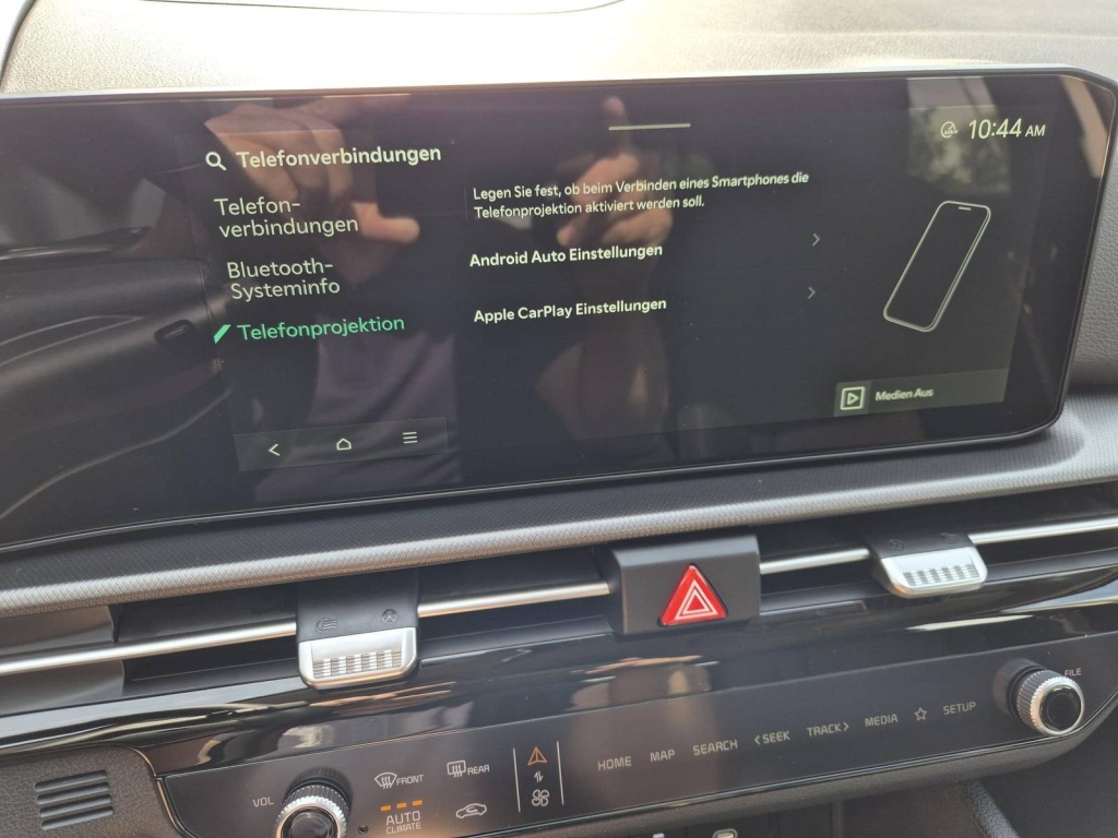 KIA Sportage Vision 1.6 Gasoline 150hp - ref: 7-60512 - Photo 16