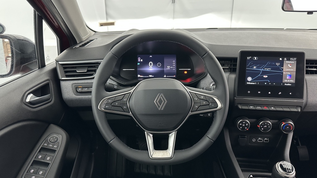 RENAULT Clio V(2) 1.5 dCi 100ch Evolution Auto-Ecole Pimas - ref: 8-GLI00000575 - Photo 14