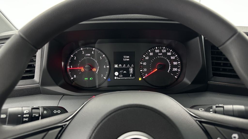 NISSAN Interstar III L3H2 3t5 2.0 dCi 150ch Tekna - ref: 8-GLI00000645 - Photo 11