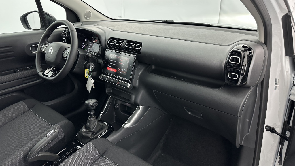 CITROEN C3 Aircross 1.2 PureTech 110ch YOU - ref: 8-GLI00000796 - Photo 8